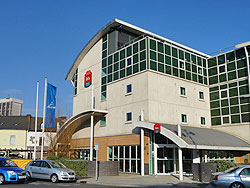 Ibis Hotel (Cardiff City Centre)